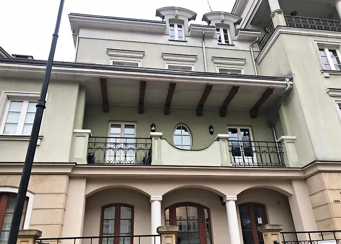 Grand - Sobieski Апартаменти *